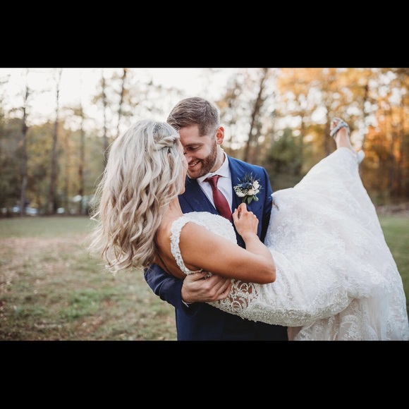 Meet your Posher, Amber - Picture 1 of 1